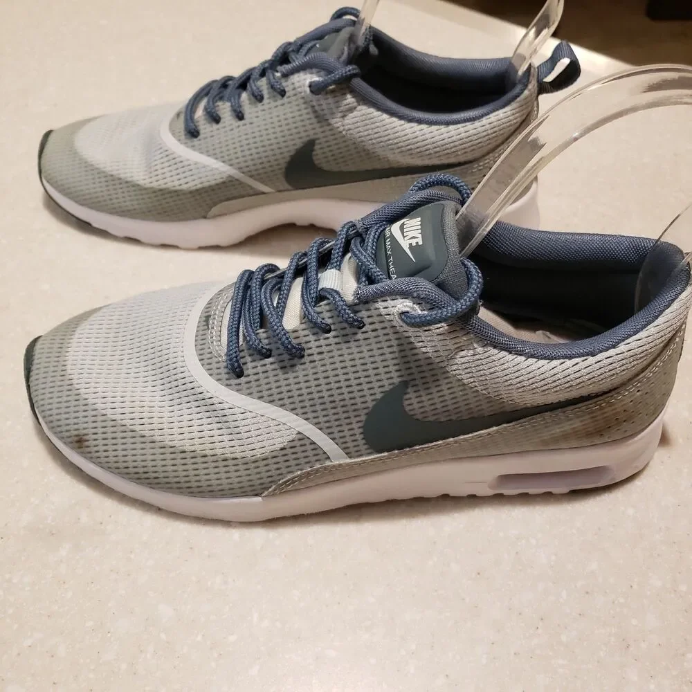 Nike WOMEN'S Sz 7.5 Shoe Blue Gray White Air Max Thea